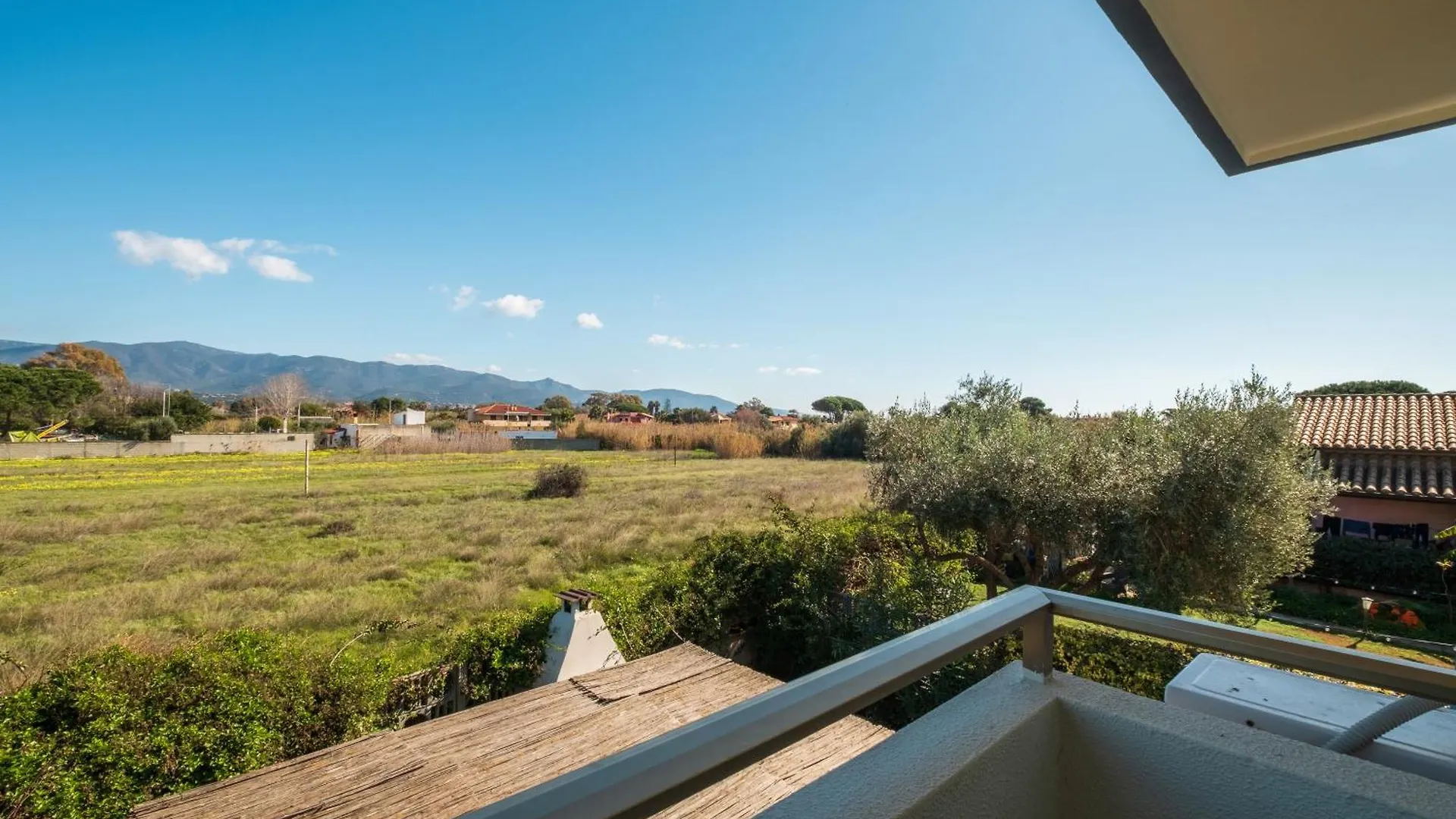Big Beach Villa S Andrea- Privat Parking-Netflix-Self Ck -450M From The Beach Quartu SantʼElena Italia