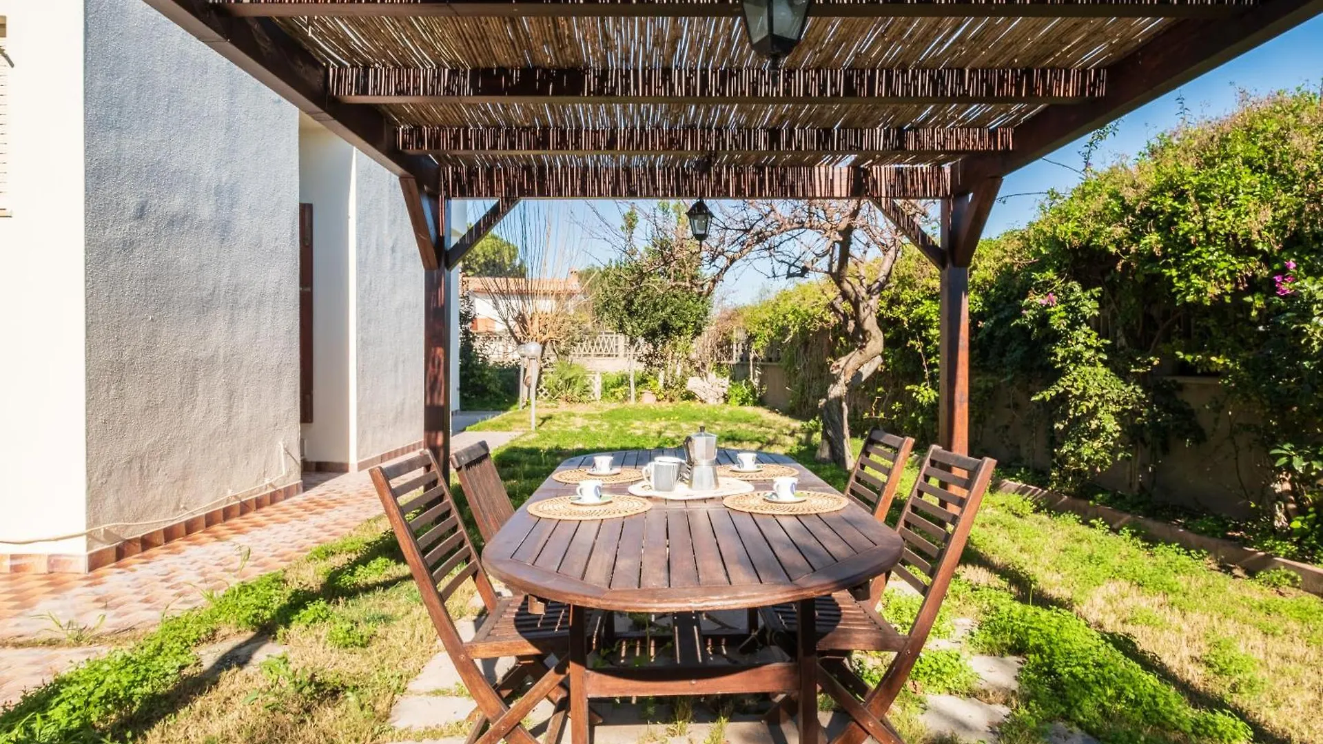 Big Beach Villa S Andrea- Privat Parking-Netflix-Self Ck -450M From The Beach Quartu Sant'Elena 0*,  Italy