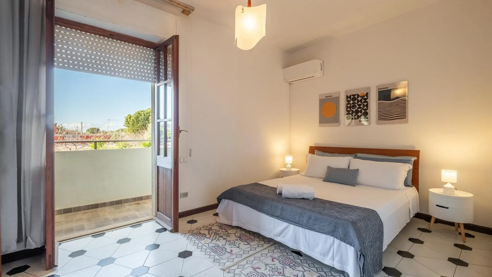 Big Beach Villa S Andrea- Privat Parking-Netflix-Self Ck -450M From The Beach Quartu SantʼElena