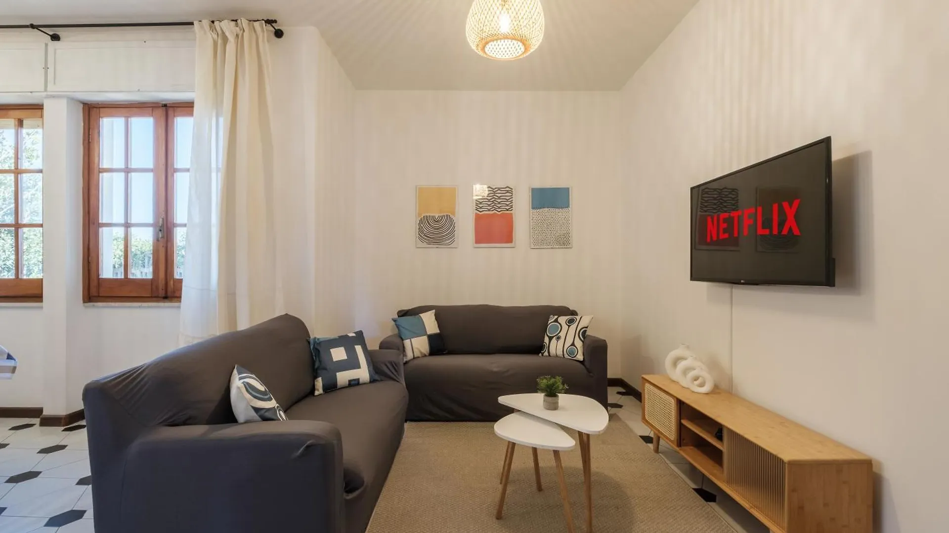 Big Beach Villa S Andrea- Privat Parking-Netflix-Self Ck -450M From The Beach Quartu Sant'Elena Italy