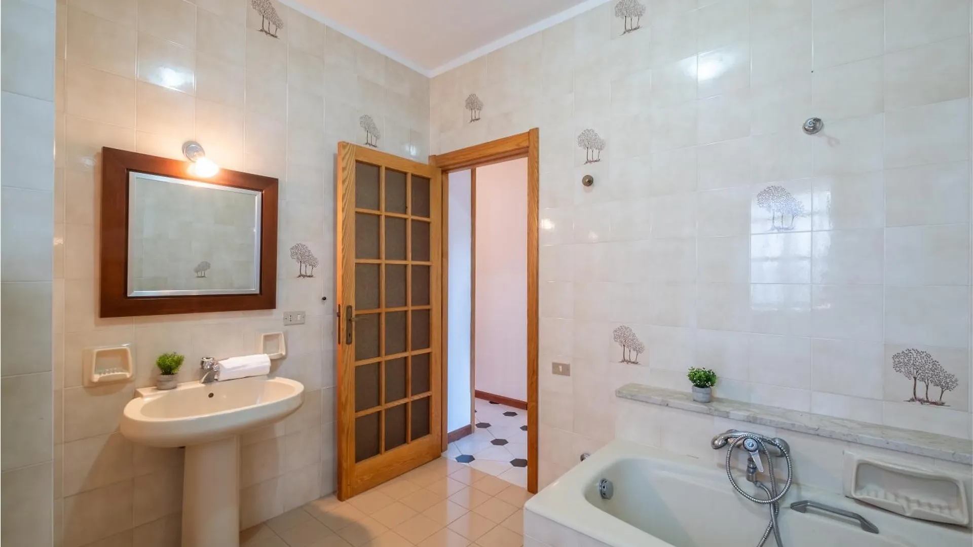 Big Beach Villa S Andrea- Privat Parking-Netflix-Self Ck -450M From The Beach Quartu Sant'Elena 0*,